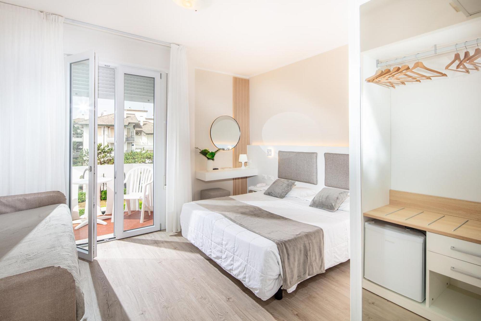 Hotel San Francisco Lignano Sabbiadoro Dış mekan fotoğraf
