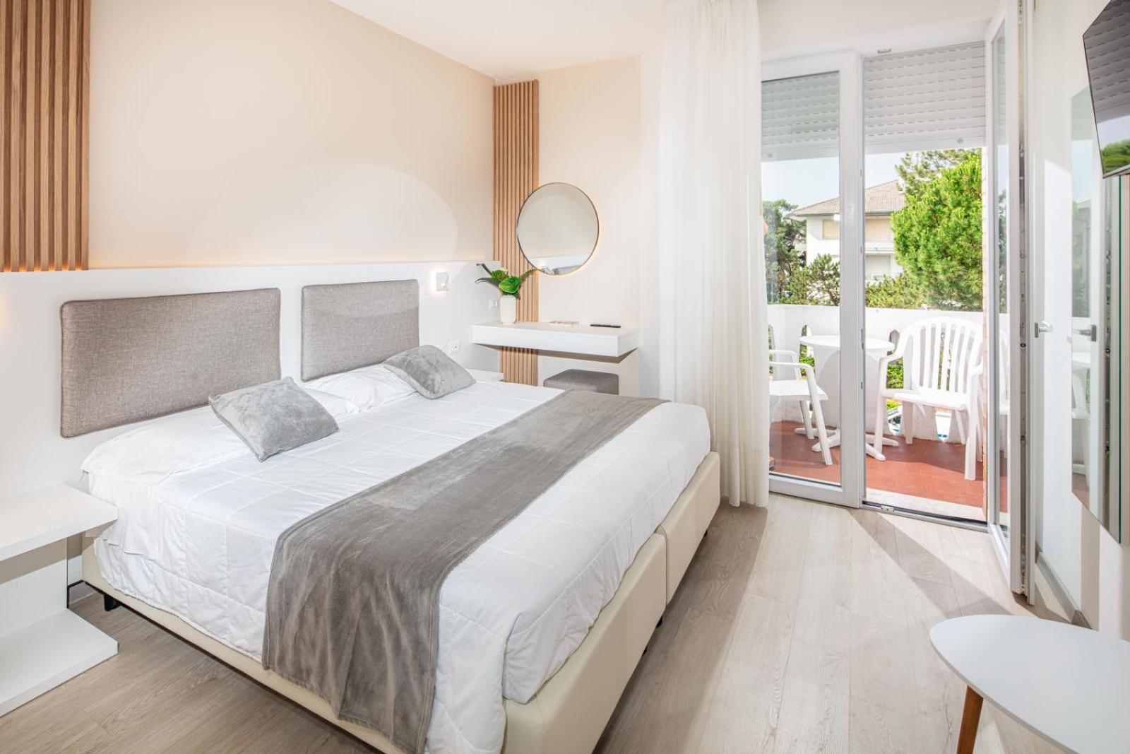 Hotel San Francisco Lignano Sabbiadoro Dış mekan fotoğraf